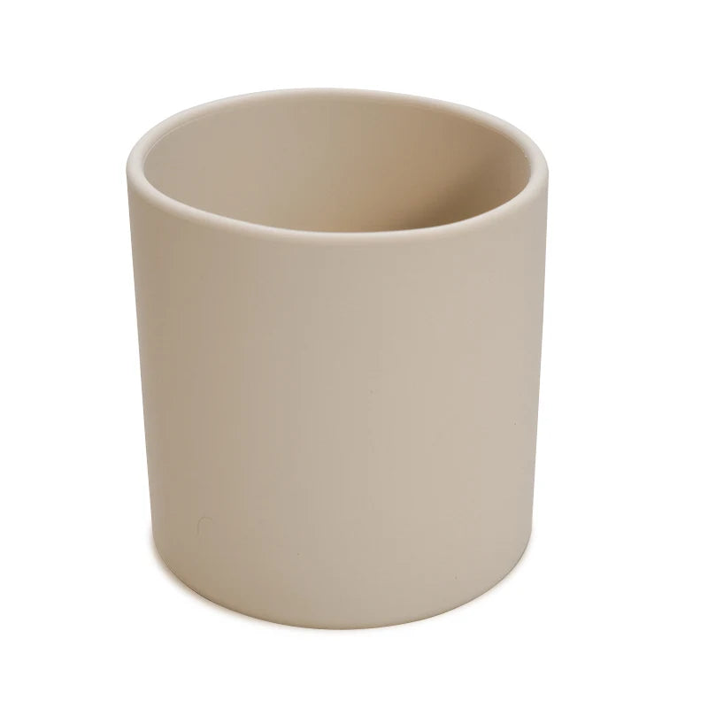 Gobelet bébé en silicone coloris beige sable