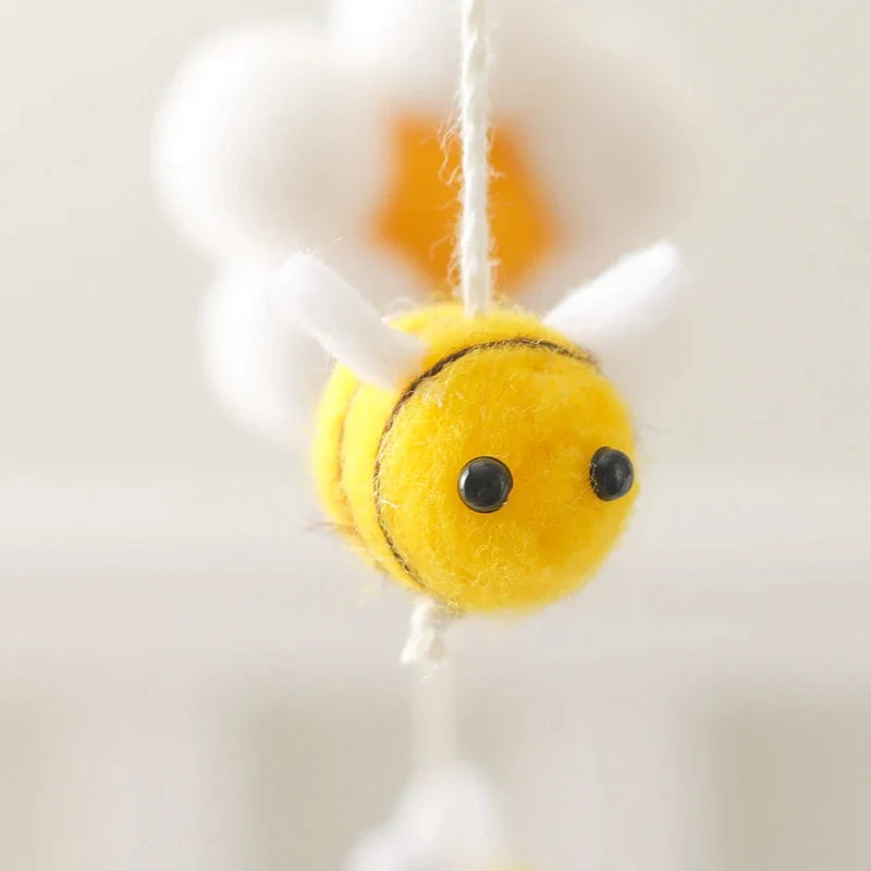Mobile Bébé Abeille - Jaune - Jouet En bois bébé